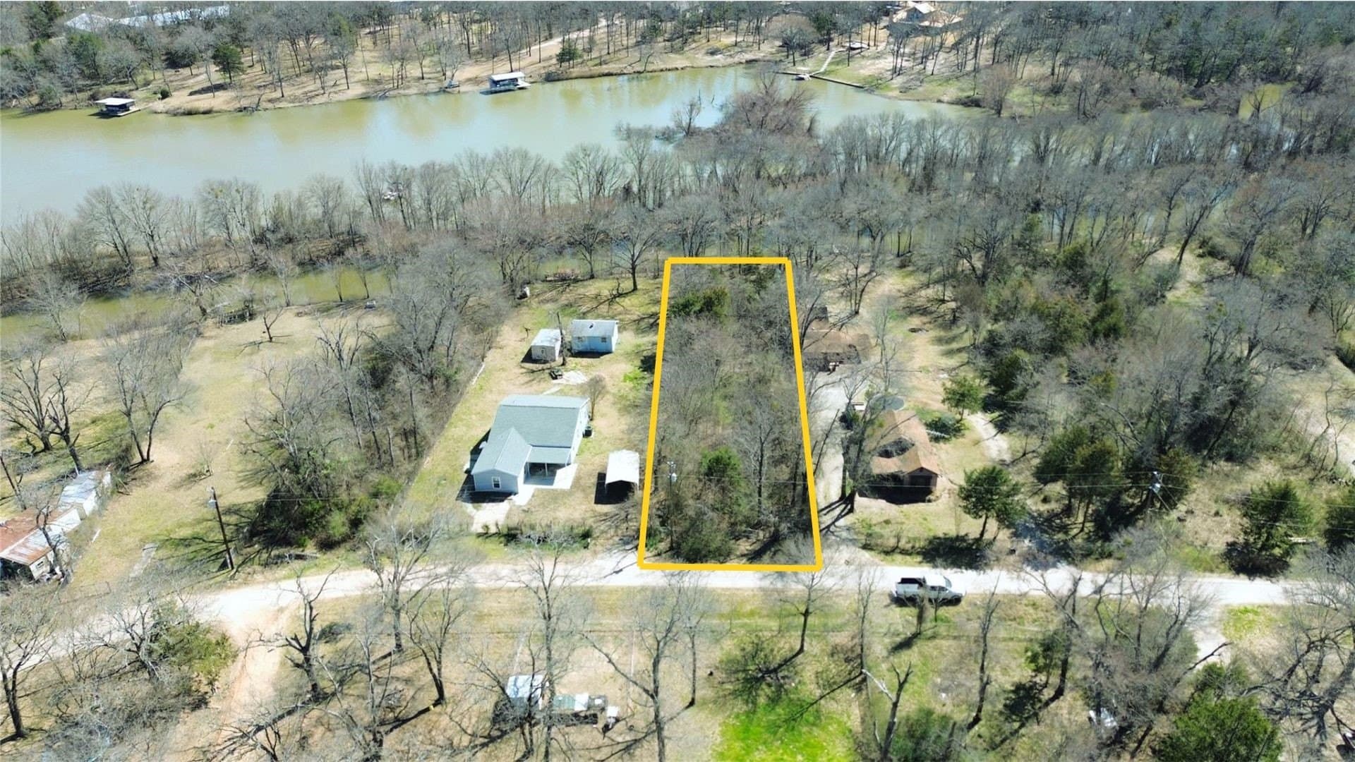 0.09 acres in Hunt County - photo 2