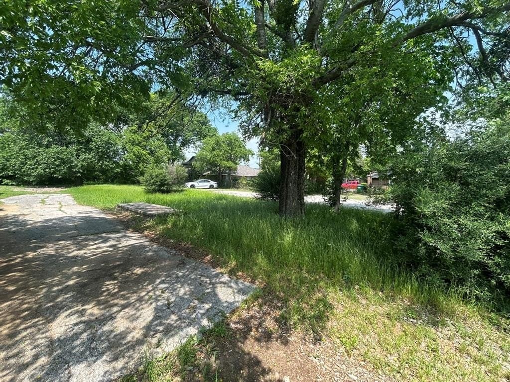 0.05 acres in Denton County gallery image 4
