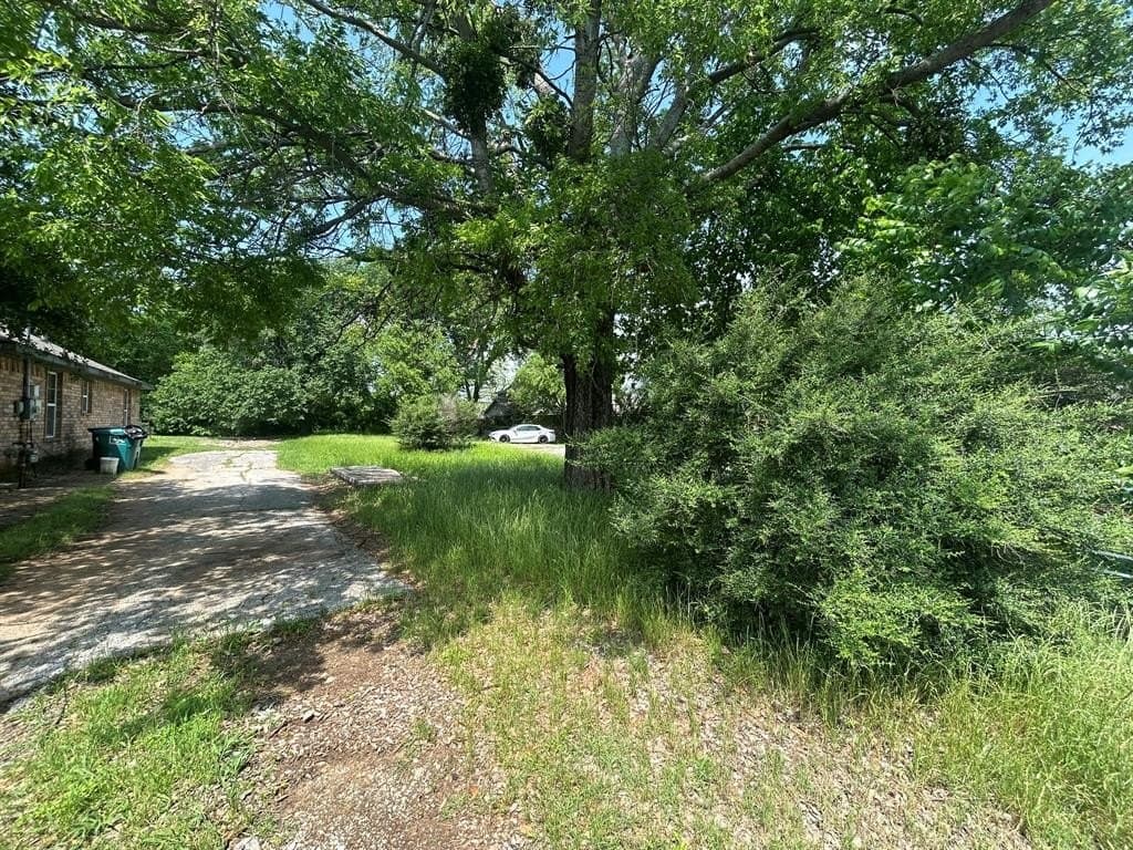 0.05 acres in Denton County gallery image 3