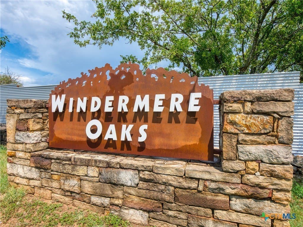 0.52 acres in Burnet County - photo 5