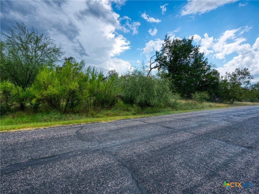 0.52 acres in Burnet County - photo 20