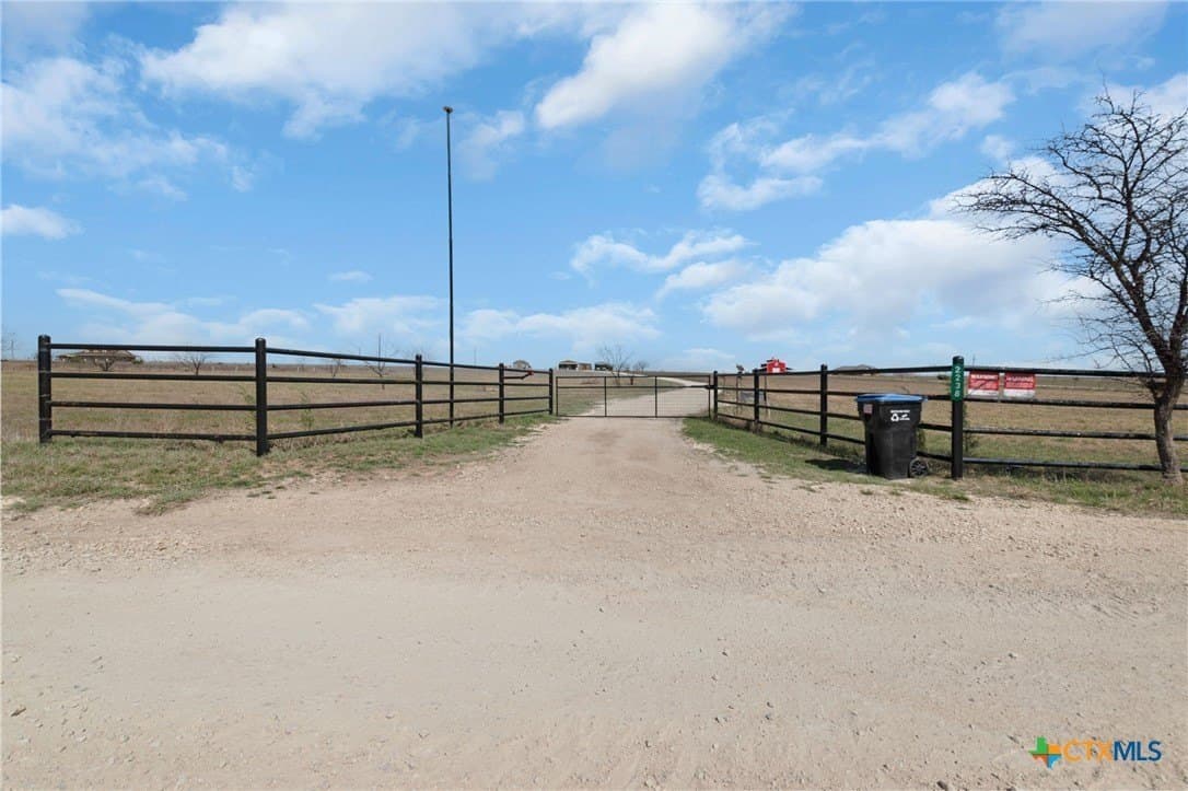 20.02 acres in Lampasas County gallery image 2