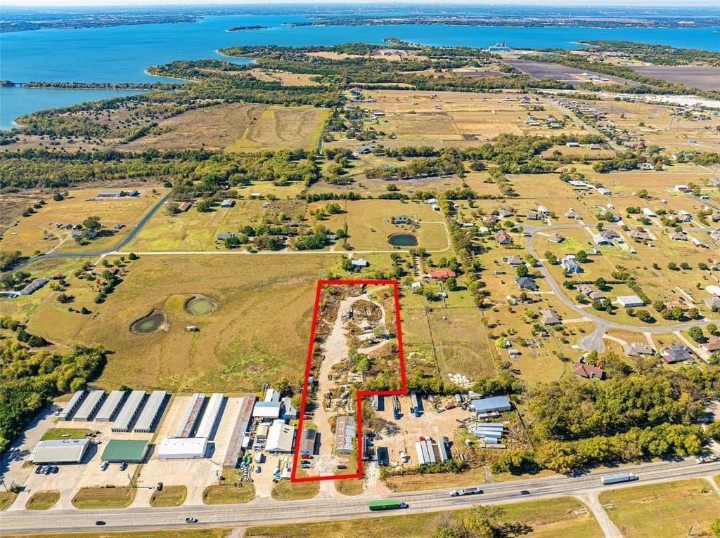 3.7 acres in Collin County gallery image 2