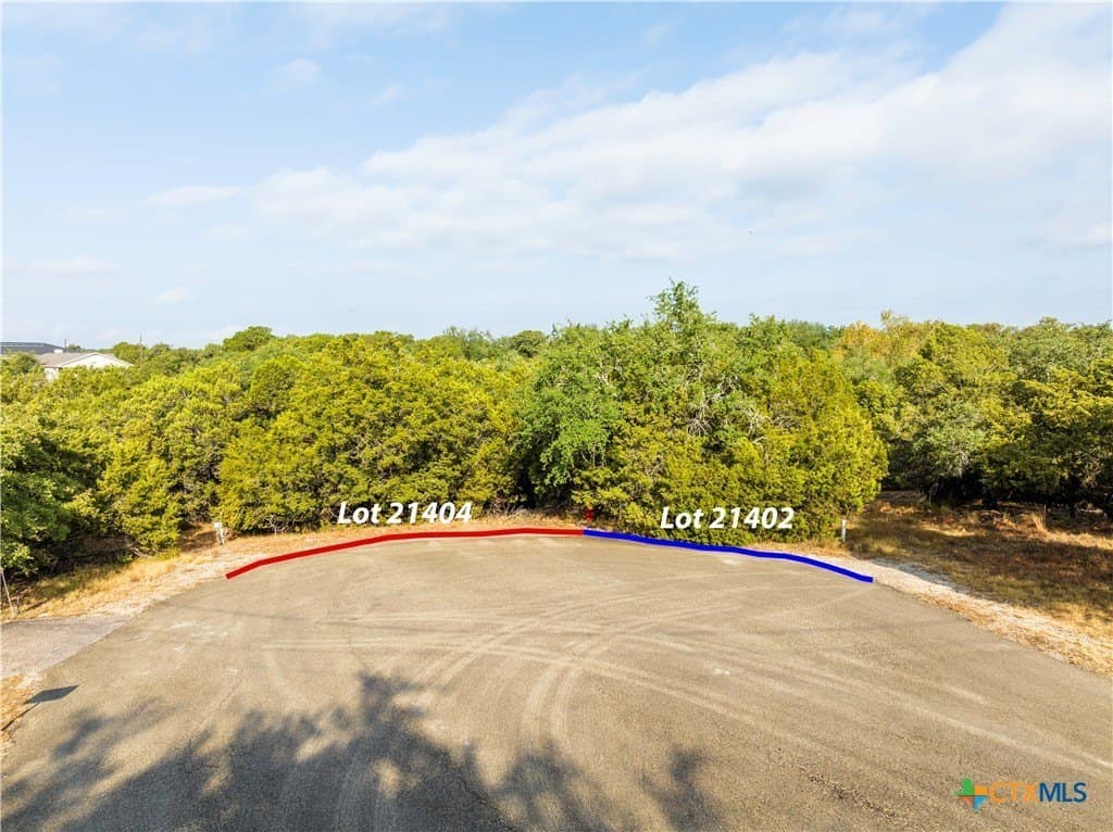0.59 acres in Travis County gallery image 3