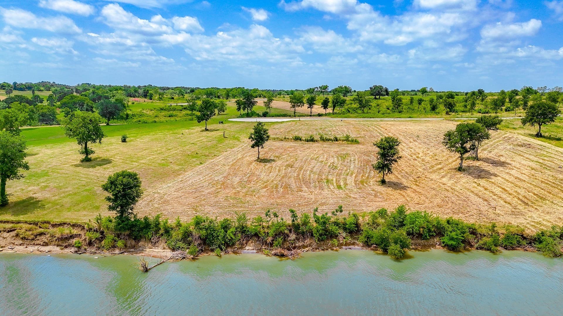 1.26 acres in Navarro County - photo 19