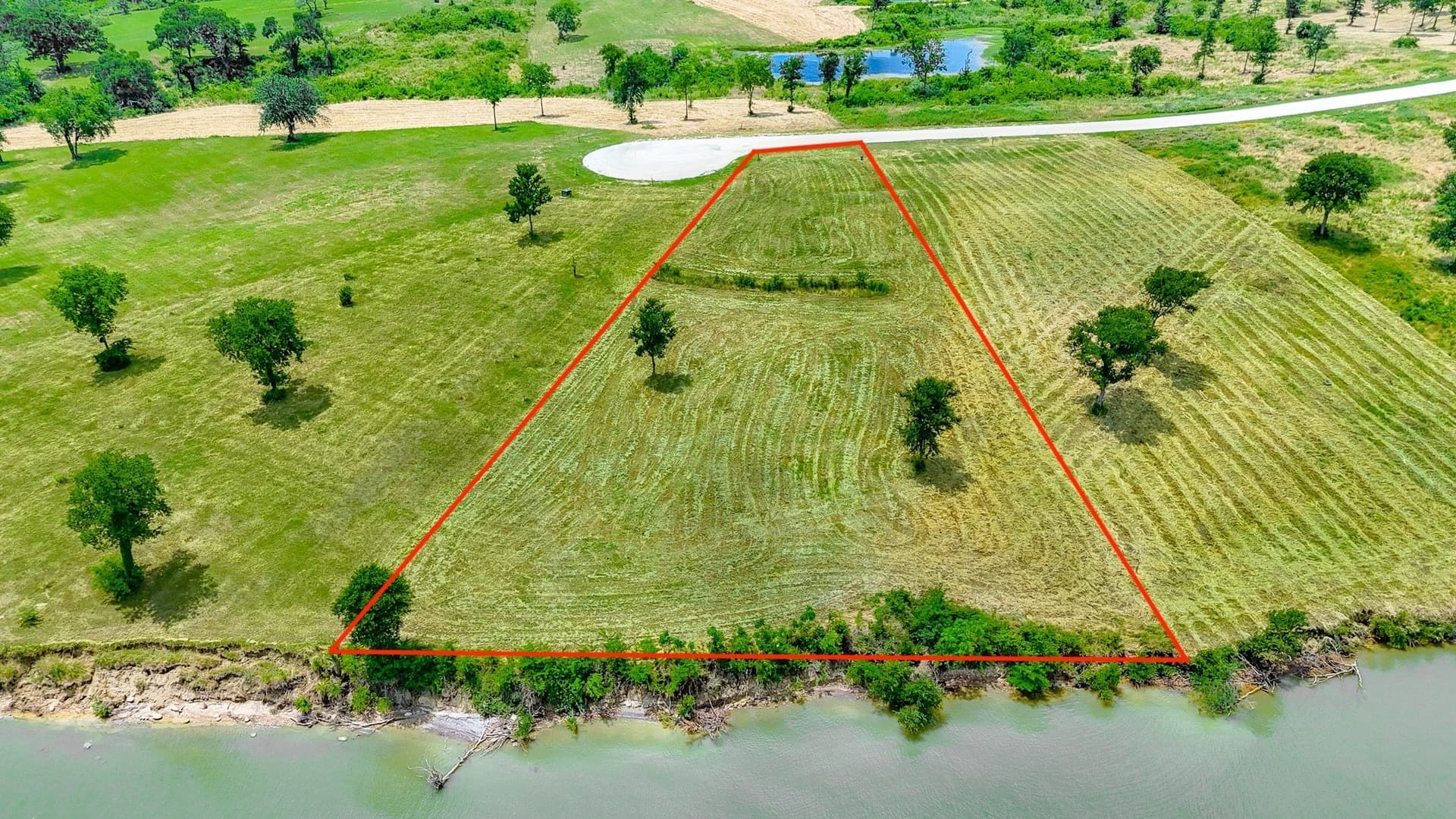 1.26 acres in Navarro County - photo 2