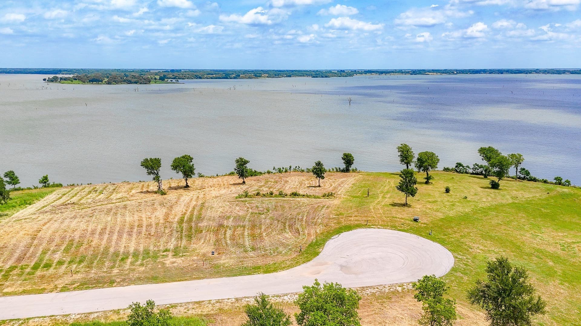 1.26 acres in Navarro County - photo 12