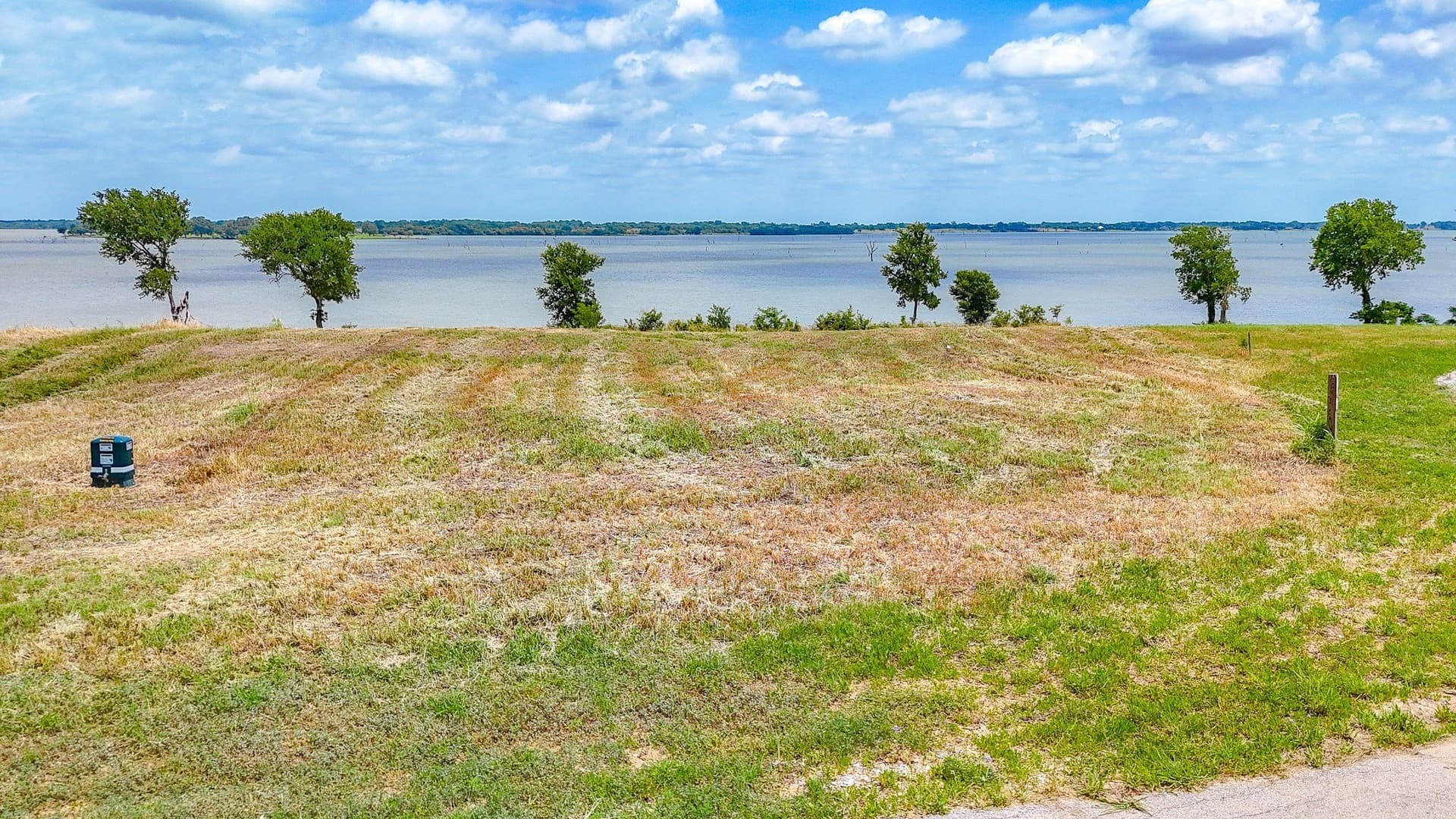 1.26 acres in Navarro County - photo 21