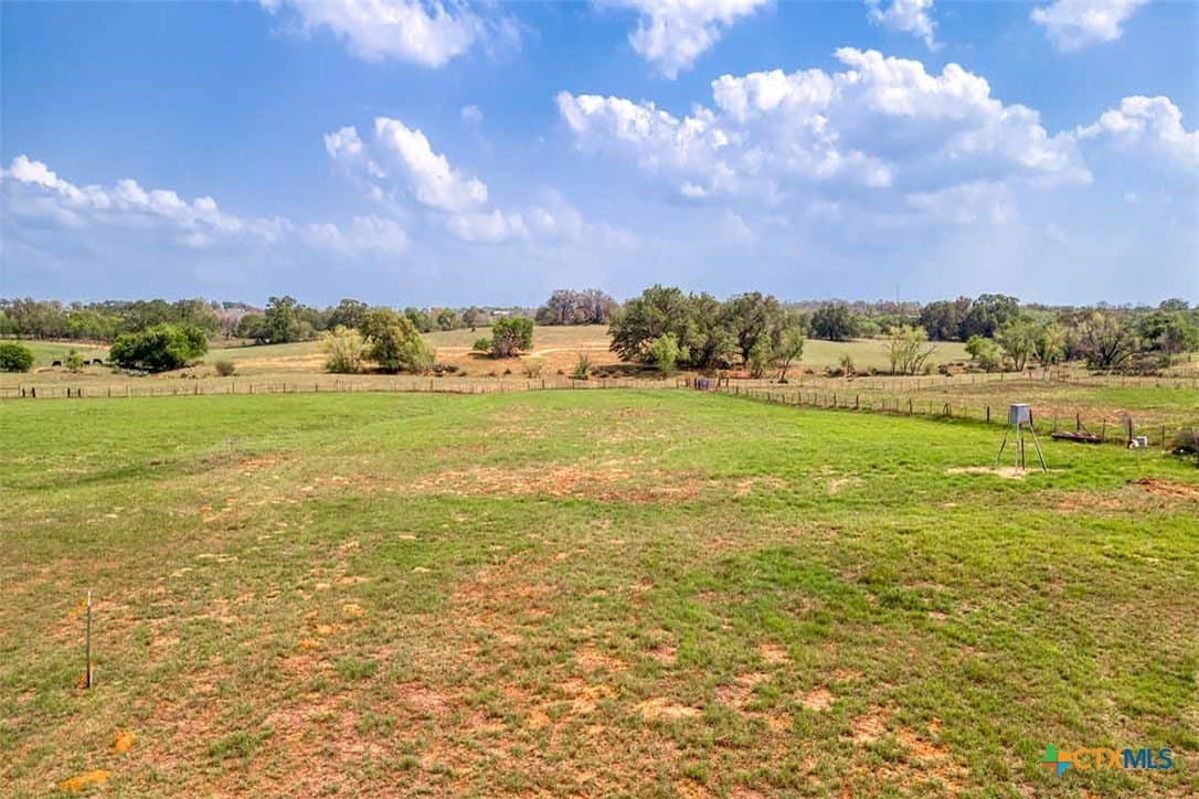10.8 acres in Wilson County featured view