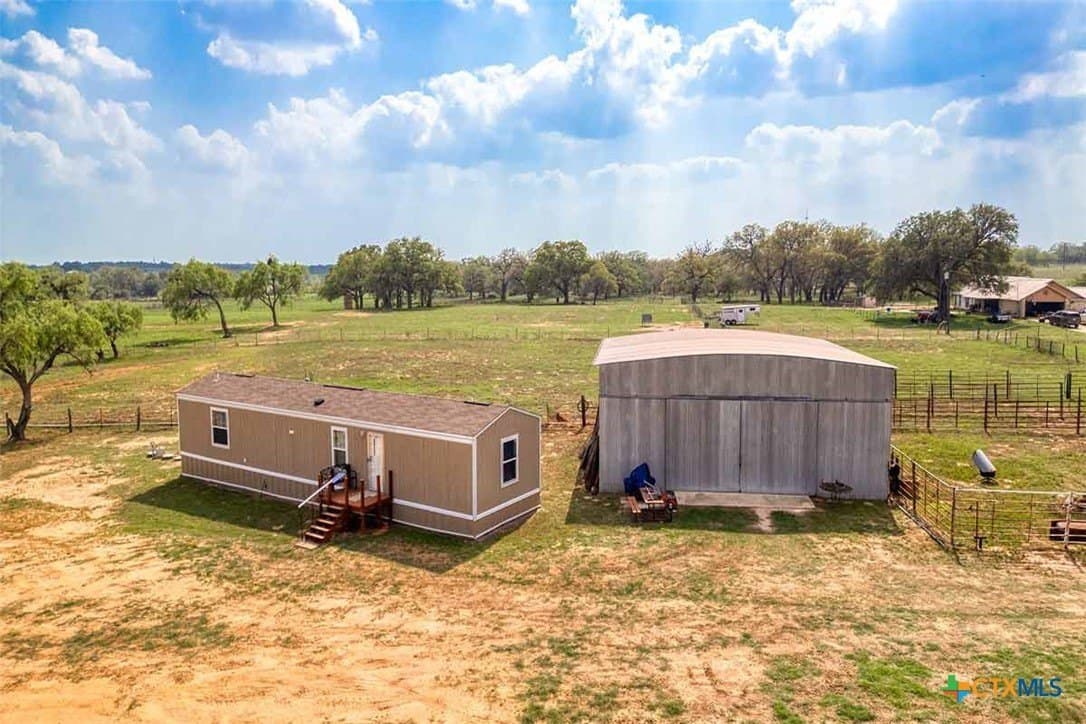 10.8 acres in Wilson County gallery image 4