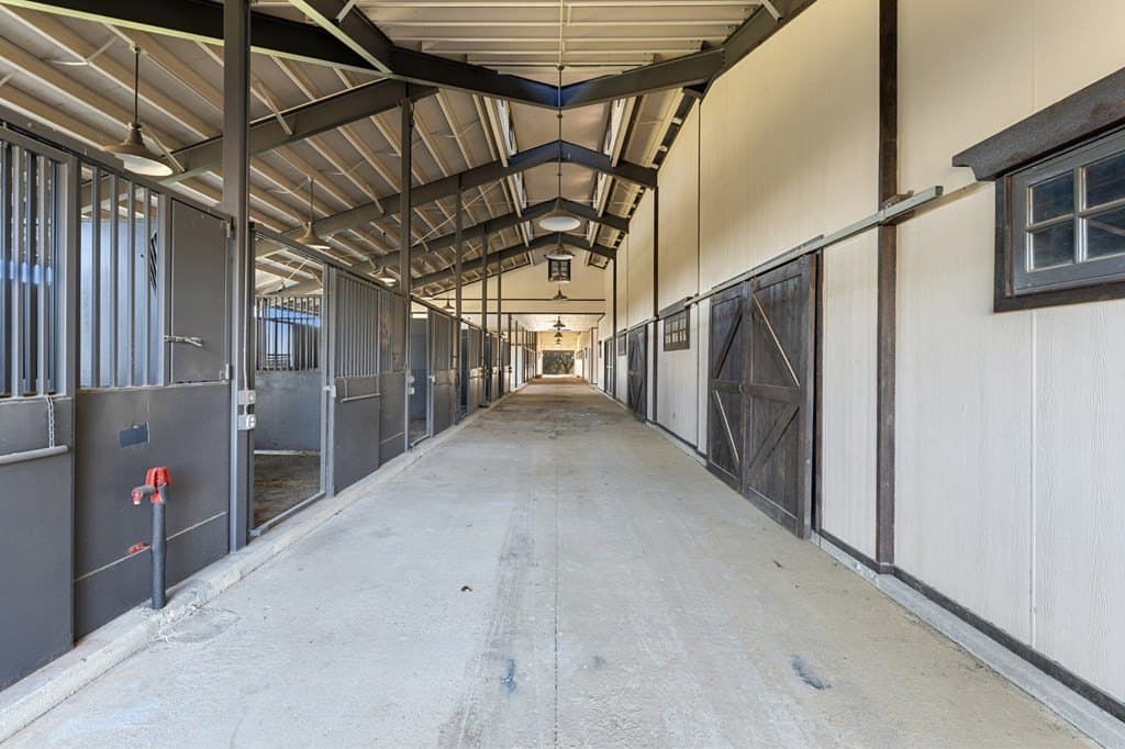 43 acres in Travis County - photo 15