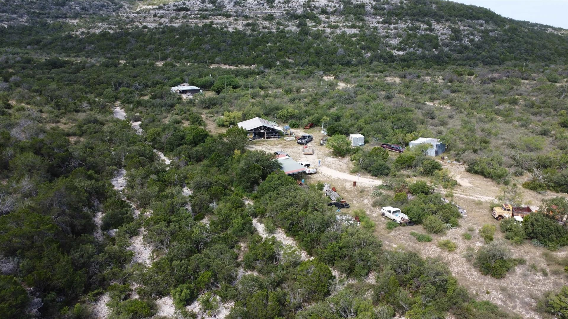 130 acres in Val Verde County gallery image 4