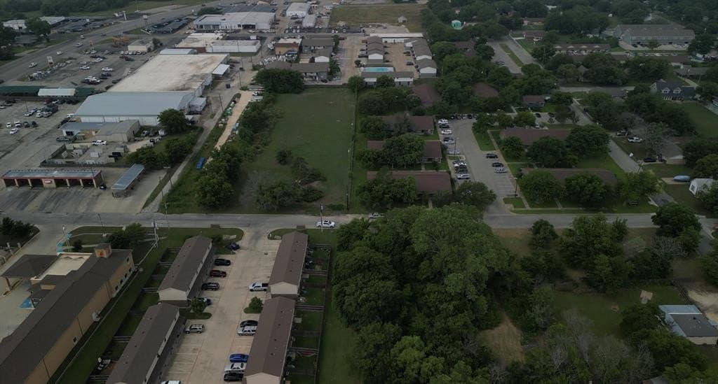 1.7 acres in Erath County gallery image 2