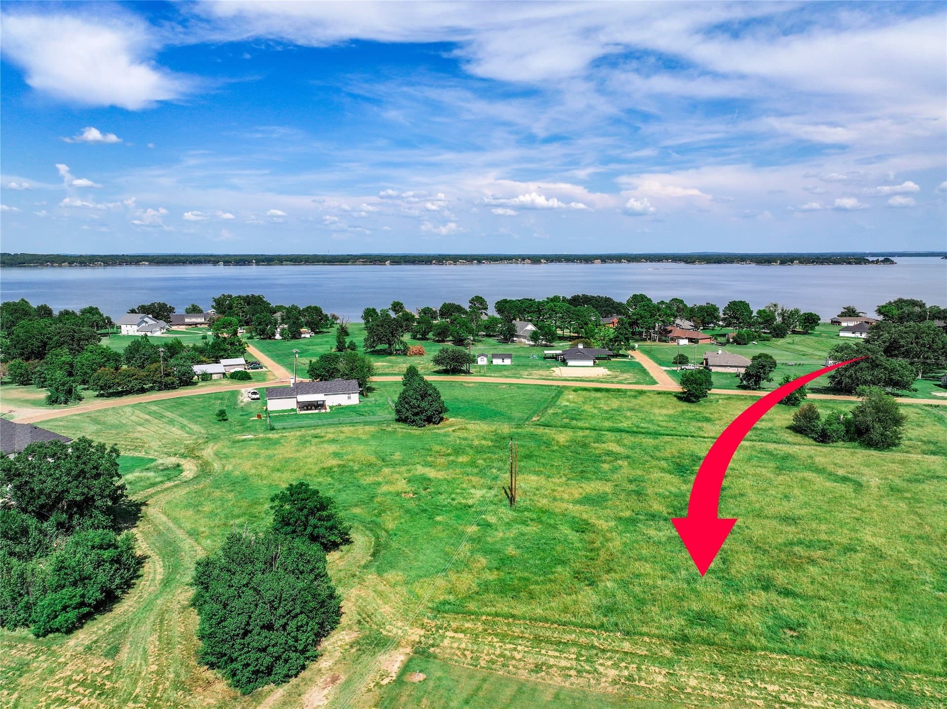 0.39 acres in Henderson County - photo 3