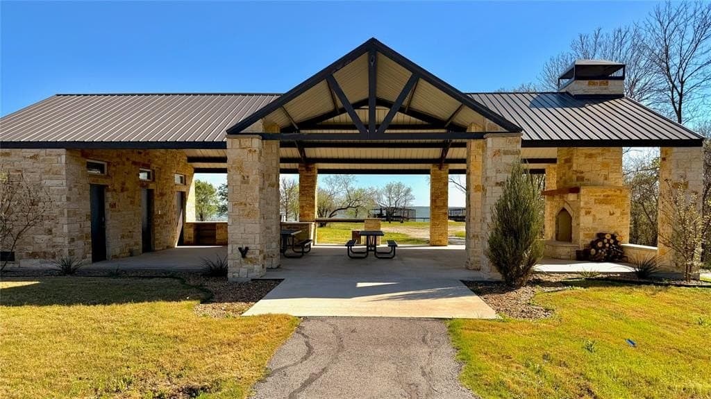 1 acres in Navarro County gallery image 4