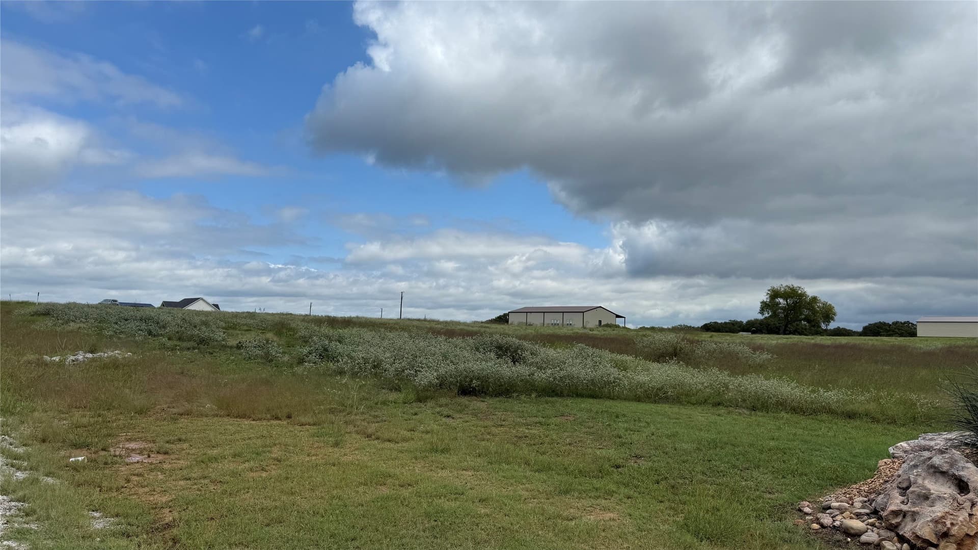 4.01 acres in Wise County - photo 3