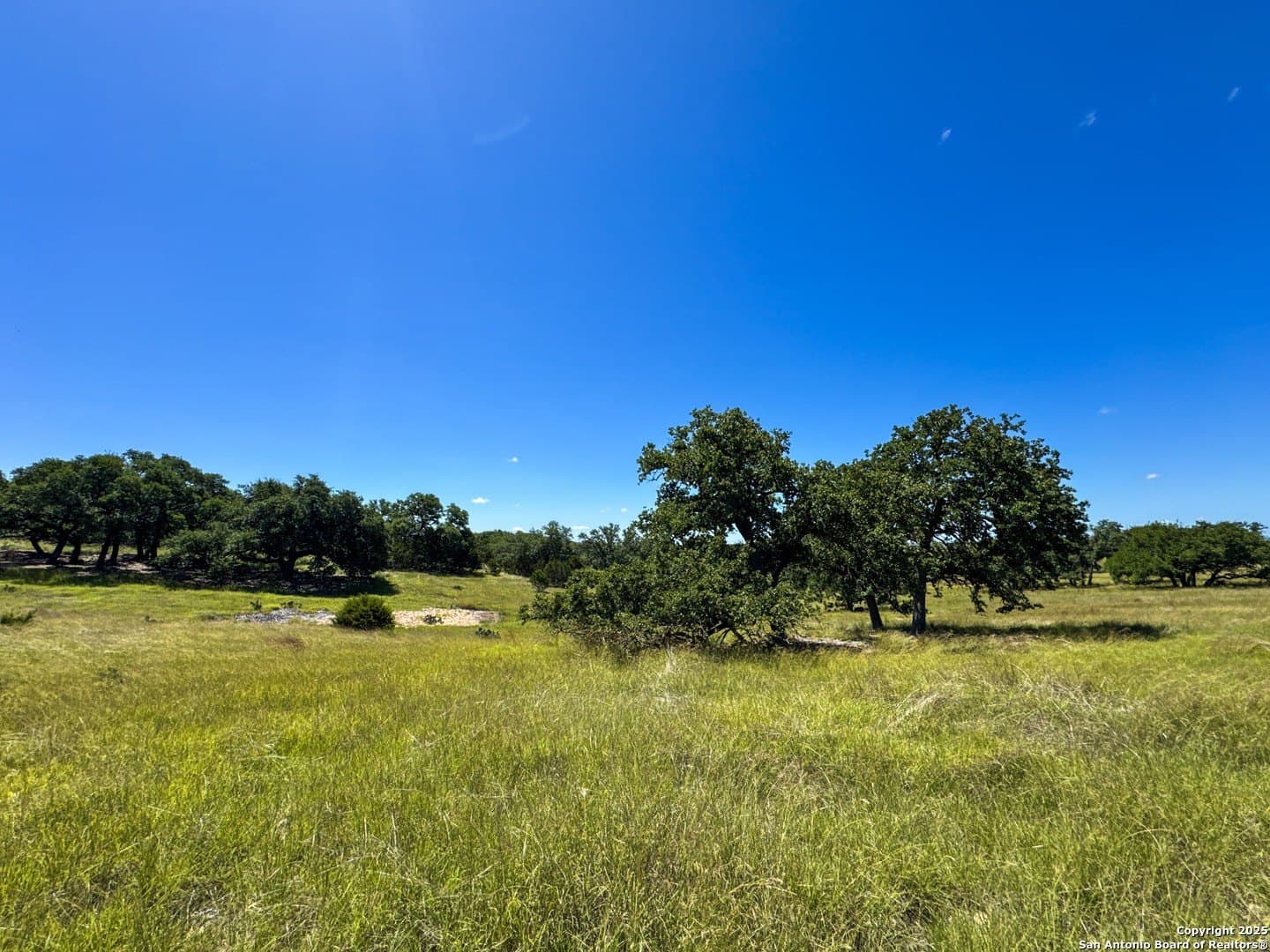 4.01 acres in Gillespie County gallery image 2