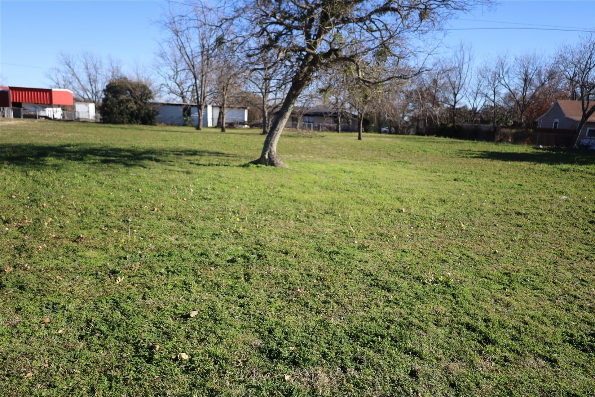 0.23 acres in Johnson County - photo 9