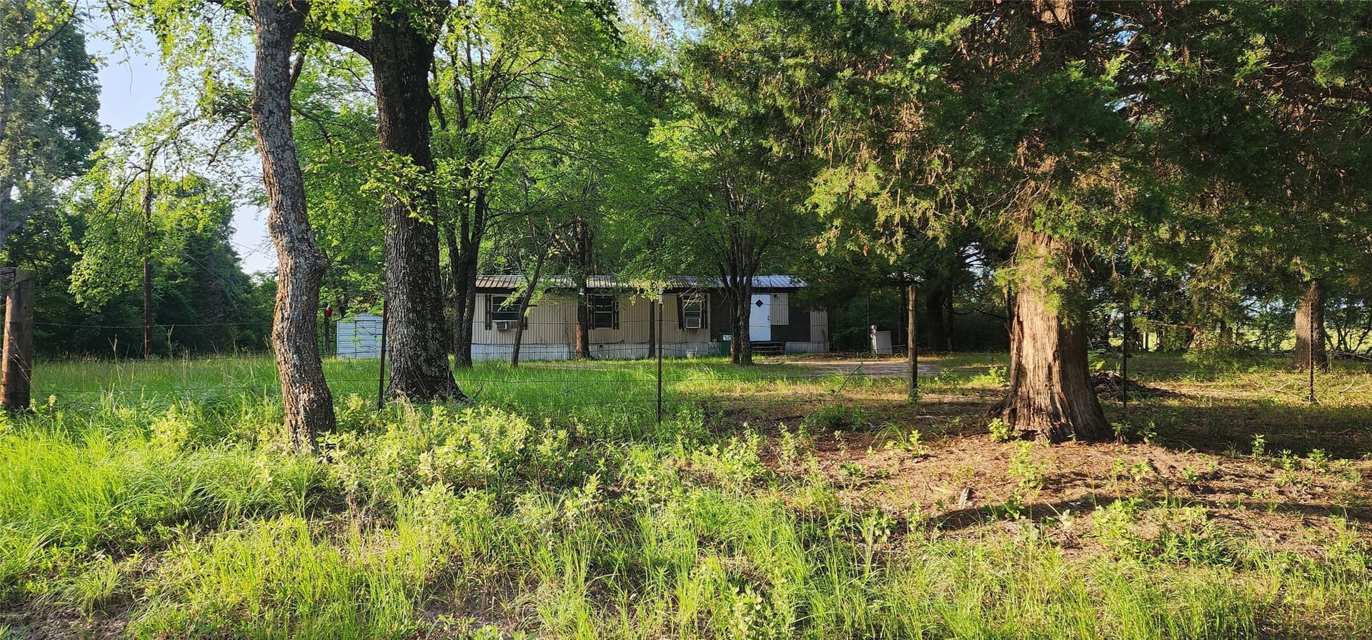 10 acres in Henderson County - photo 2