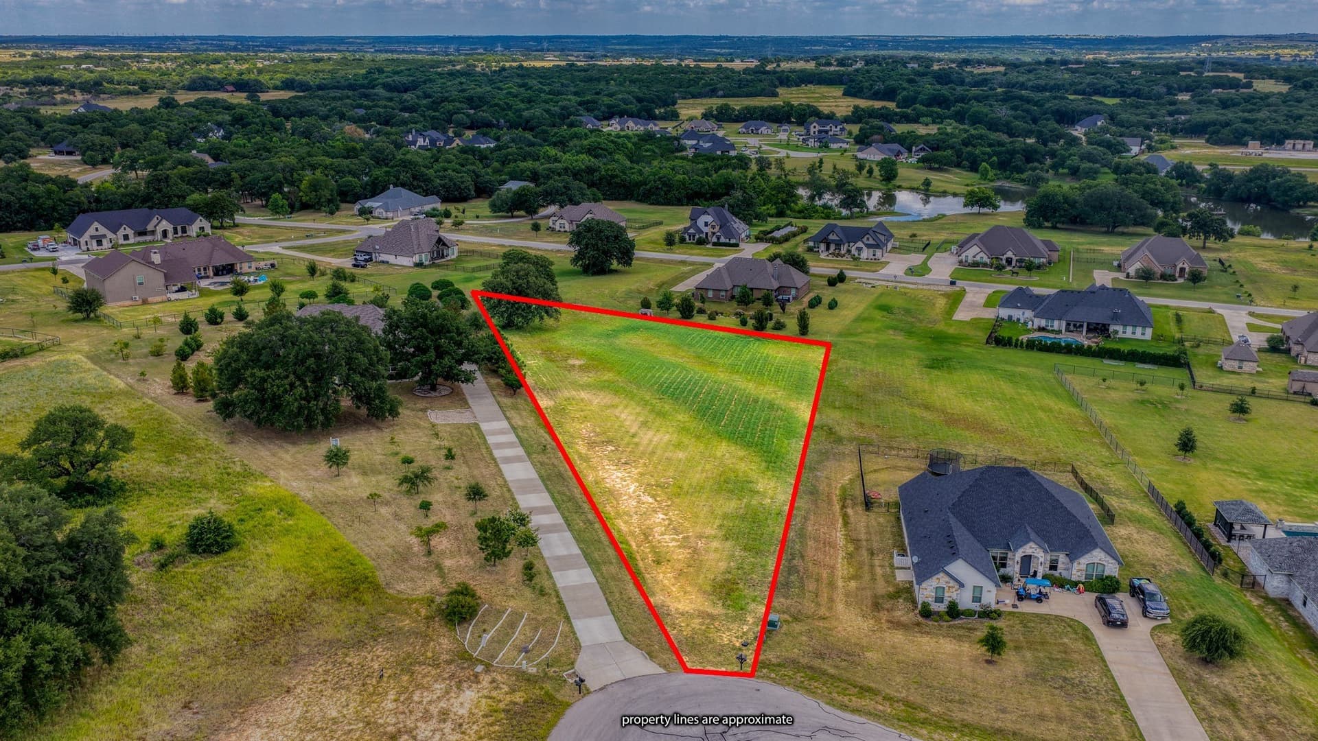 1.4 acres in Hood County