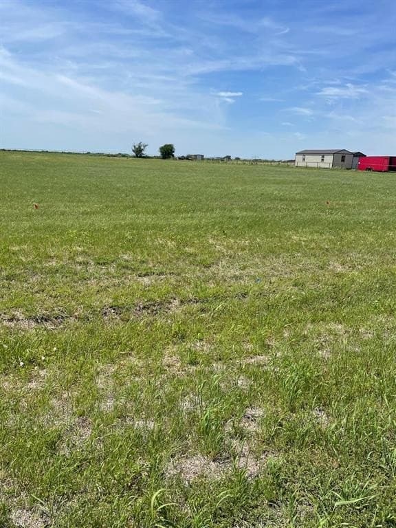 1.7 acres in Denton County gallery image 2