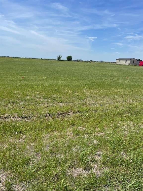 1.7 acres in Denton County gallery image 4