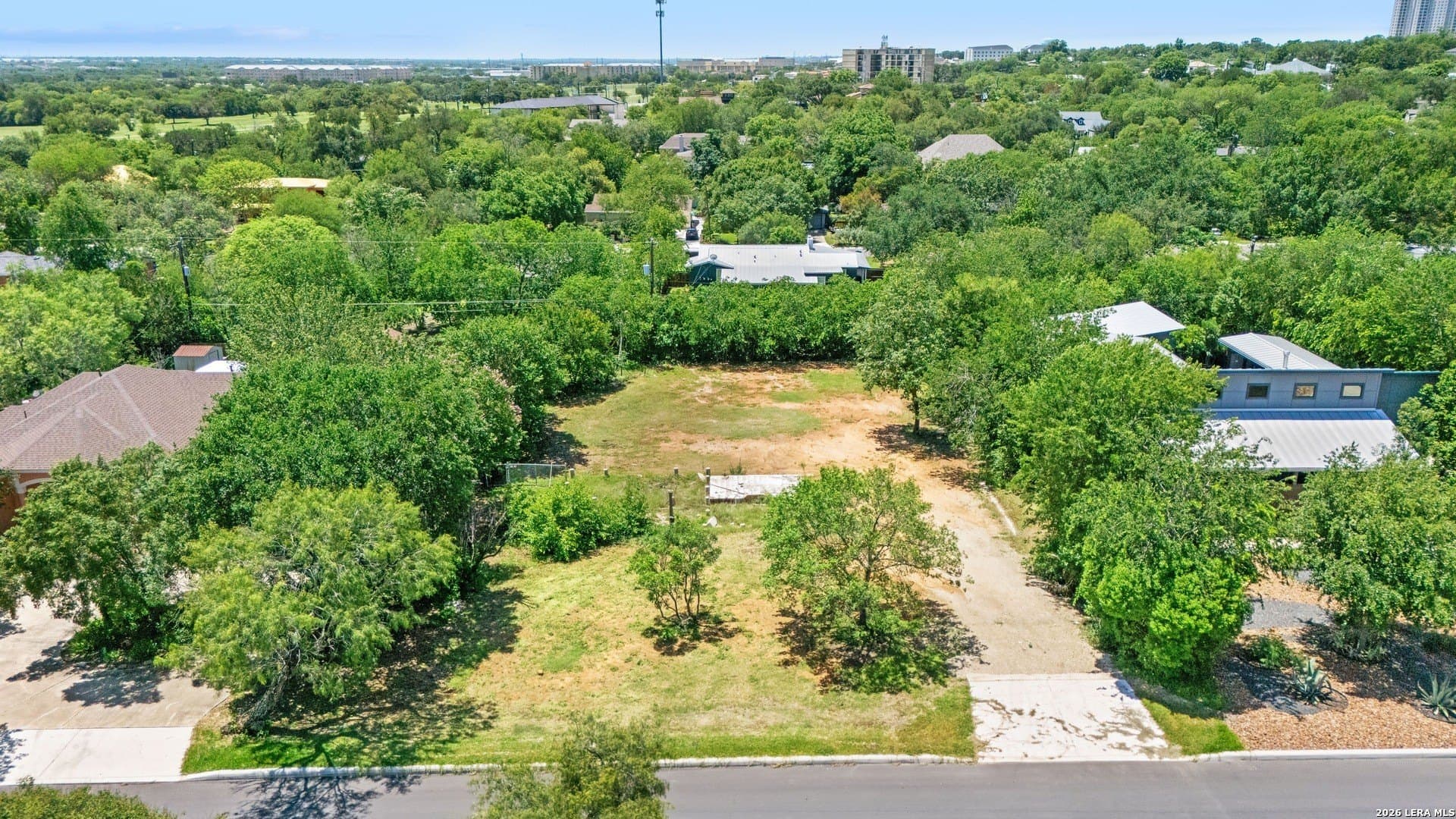 0.4 acres in Bexar County gallery image 3