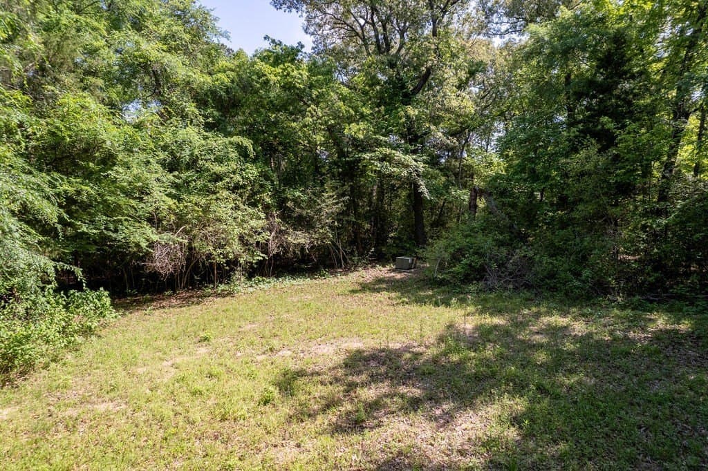 0.75 acres in ANDERSON County - photo 6