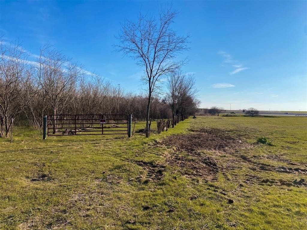 17.14 acres in Hill County - photo 17