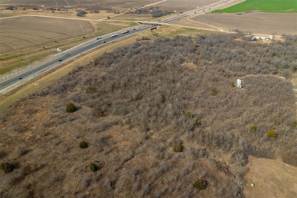 17.14 acres in Hill County - photo 6