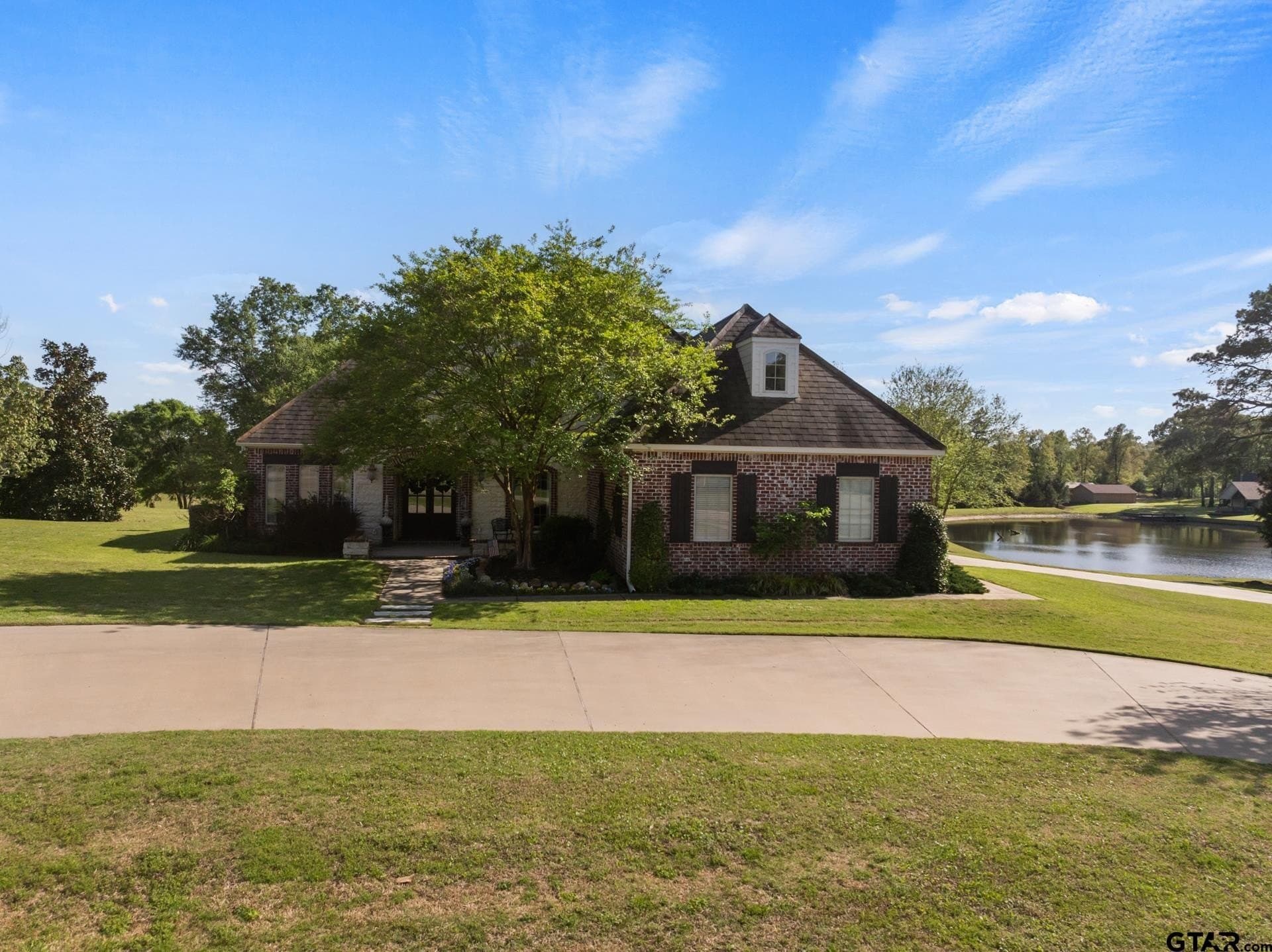 8.97 acres in Camp County