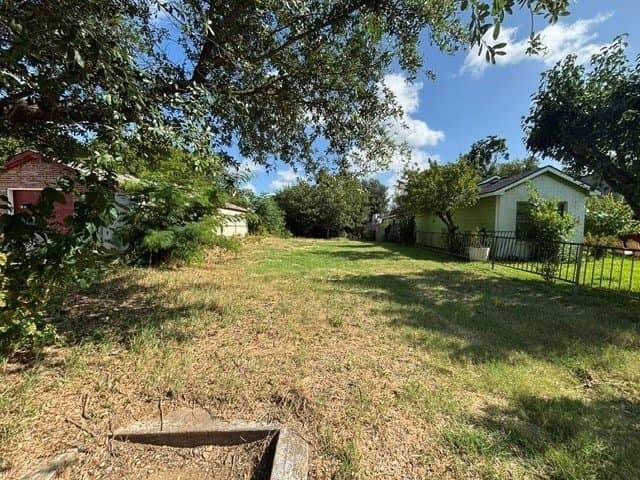 0.12 acres in Dallas County - photo 4