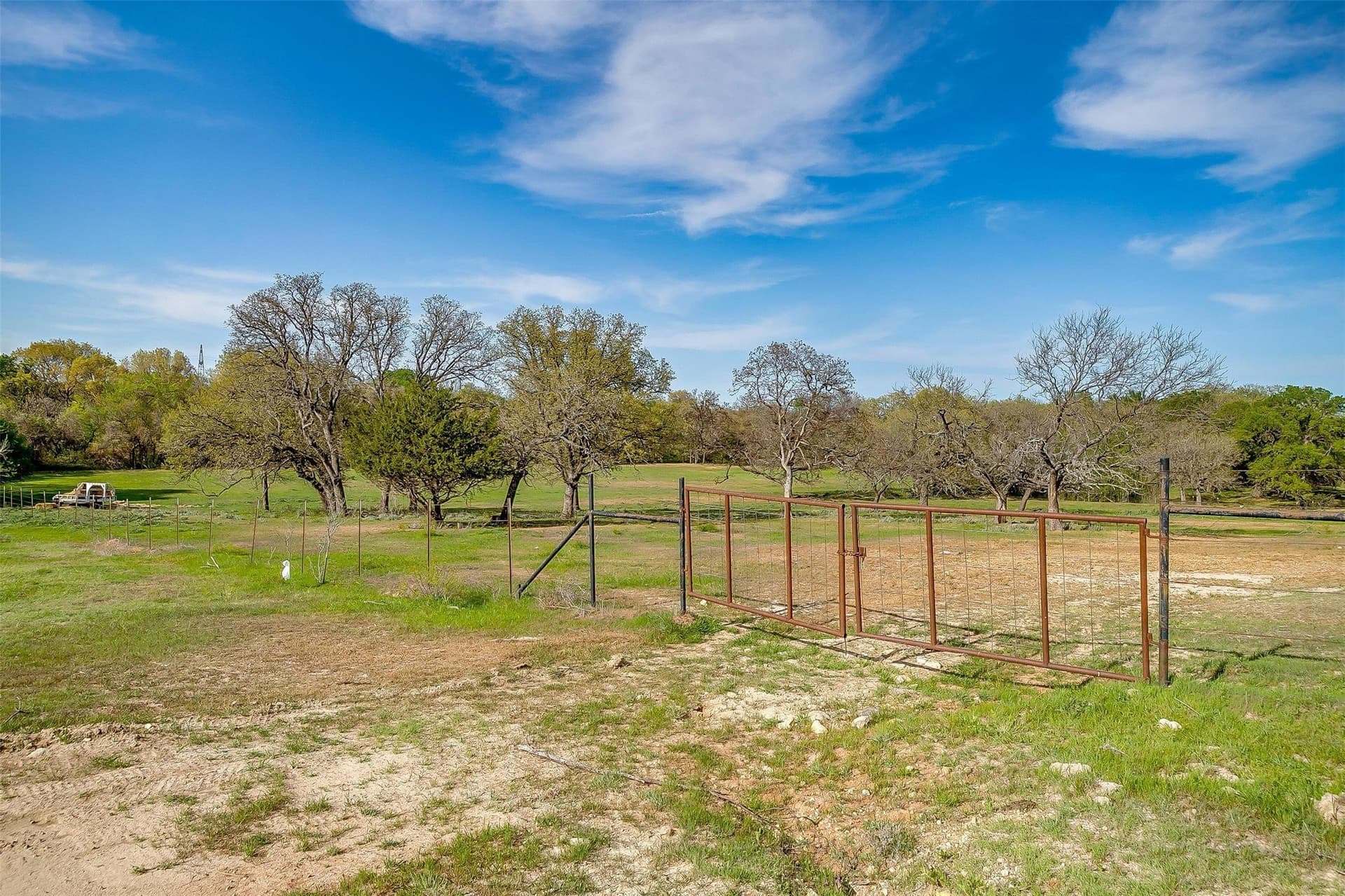 30.55 acres in Wise County - photo 33