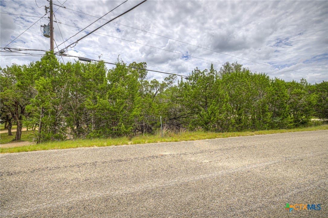 0.24 acres in Comal County gallery image 4