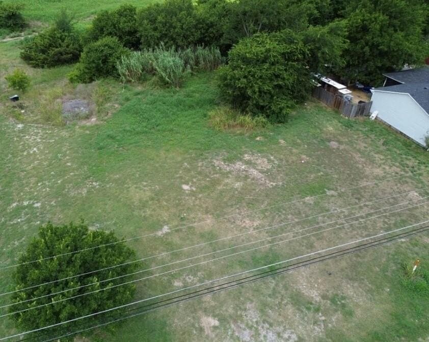 0.21 acres in Ellis County gallery image 4