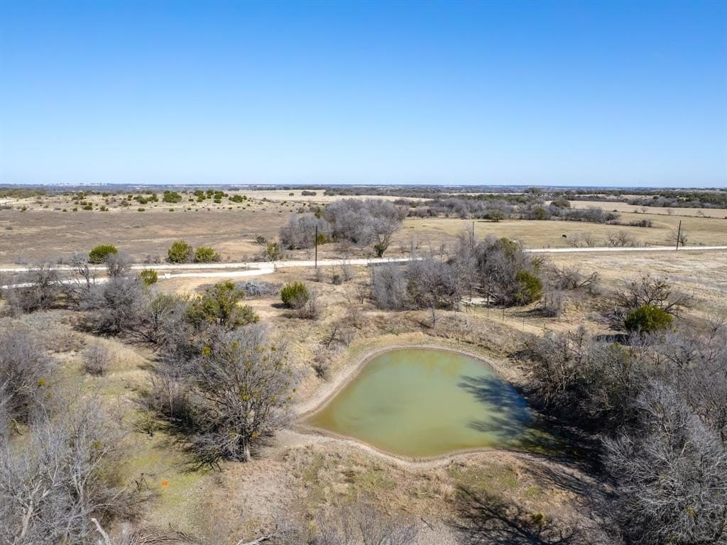 12.85 acres in Comanche County