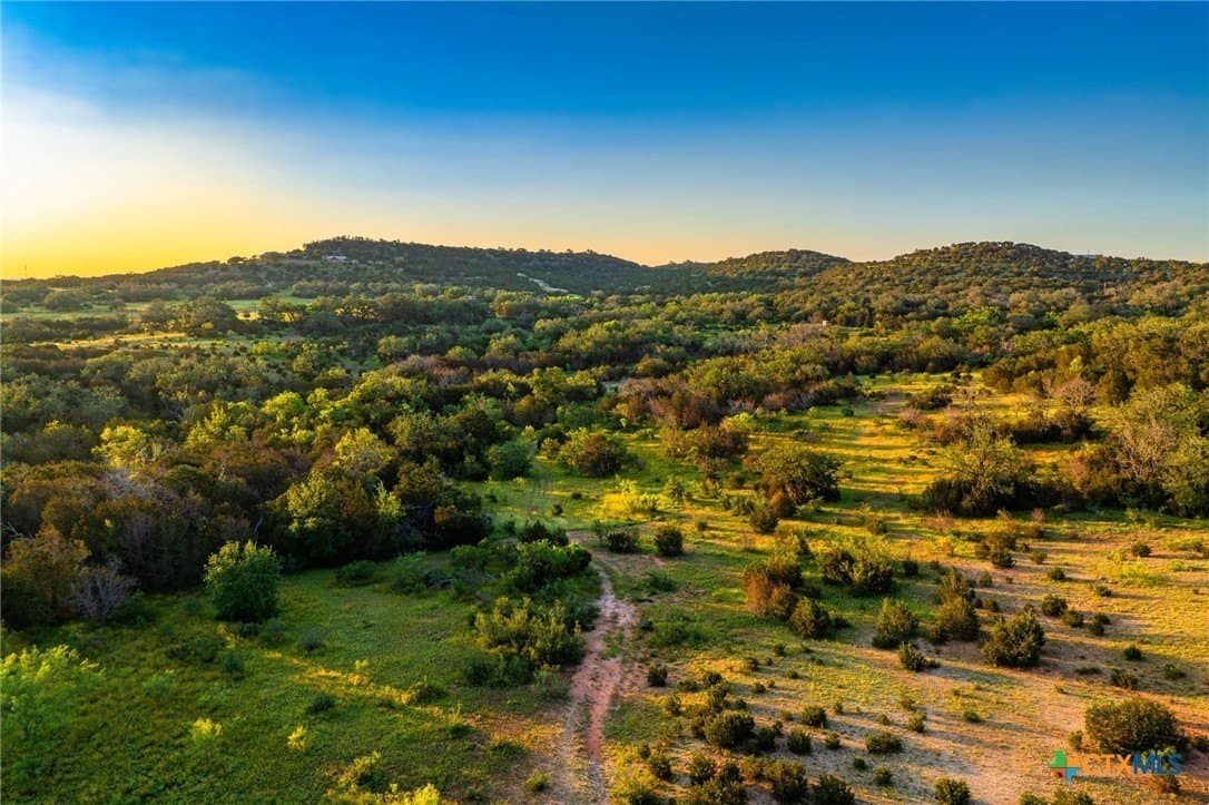 220 acres in Burnet County - photo 4