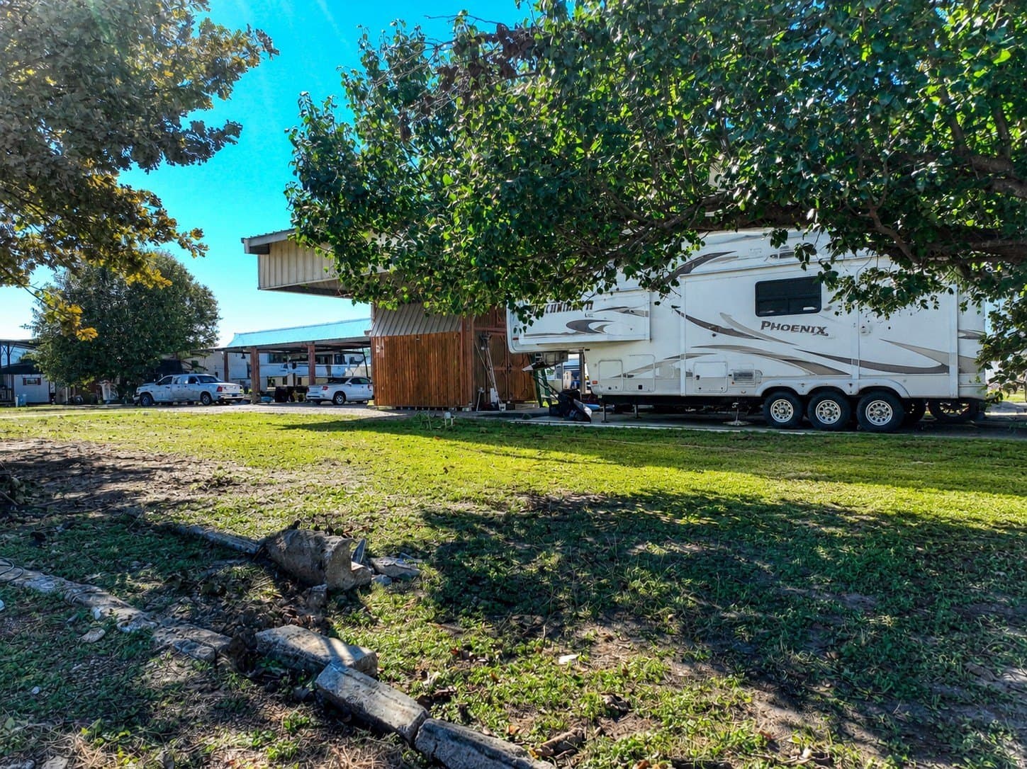 0.06 acres in Navarro County - photo 4