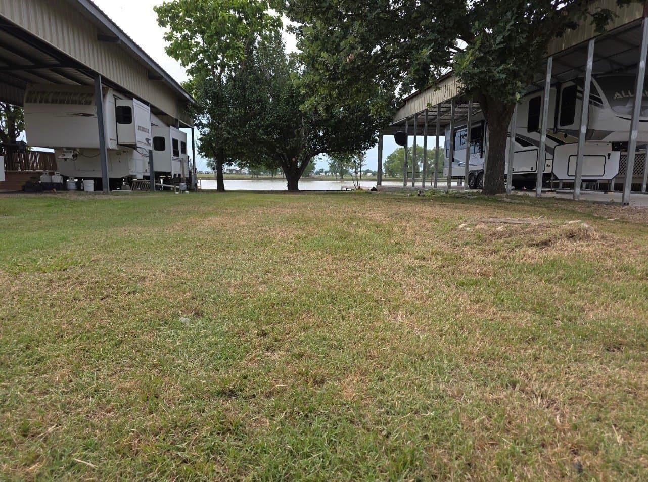 0.06 acres in Navarro County - photo 3