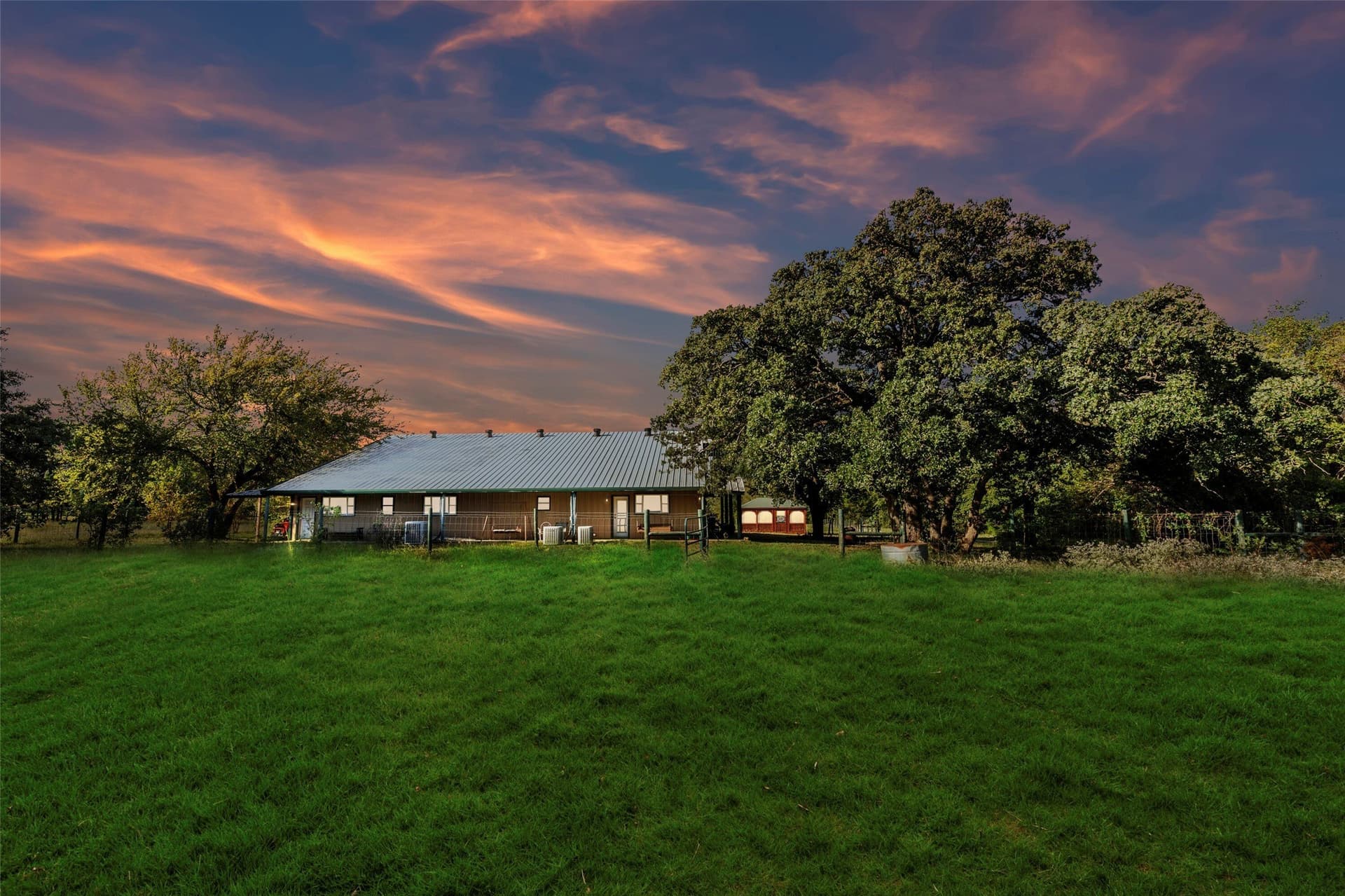 35.5 acres in Johnson County gallery image 4