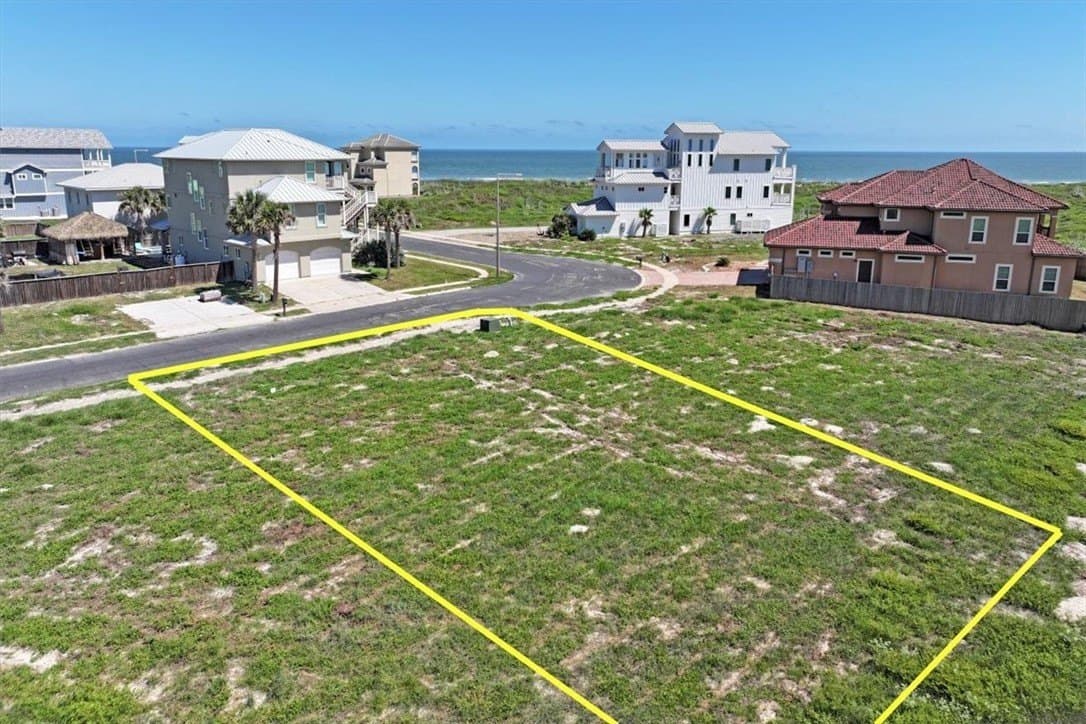 0.16 acres in Nueces County