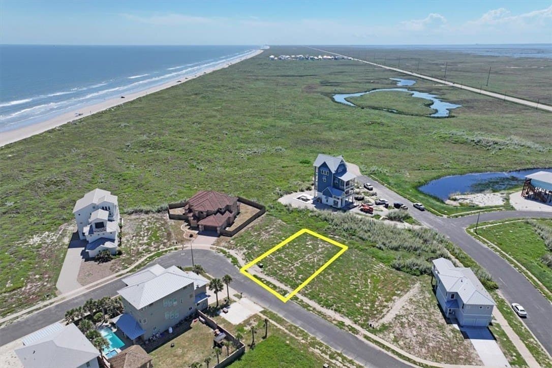 0.16 acres in Nueces County - photo 9