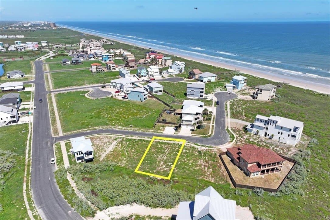 0.16 acres in Nueces County - photo 7