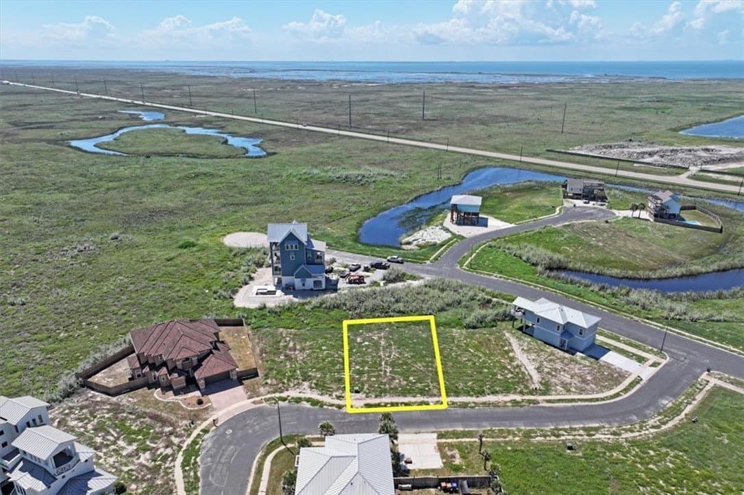 0.16 acres in Nueces County - photo 10