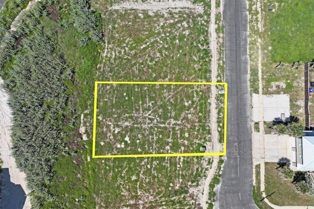 0.16 acres in Nueces County - photo 22