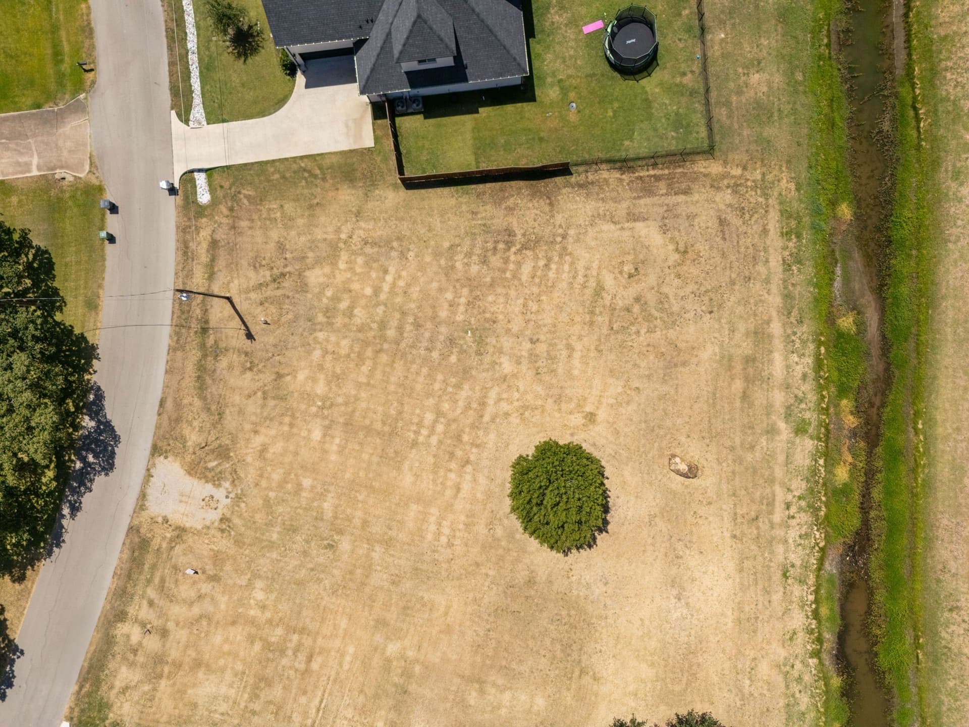 0.34 acres in Tarrant County - photo 5