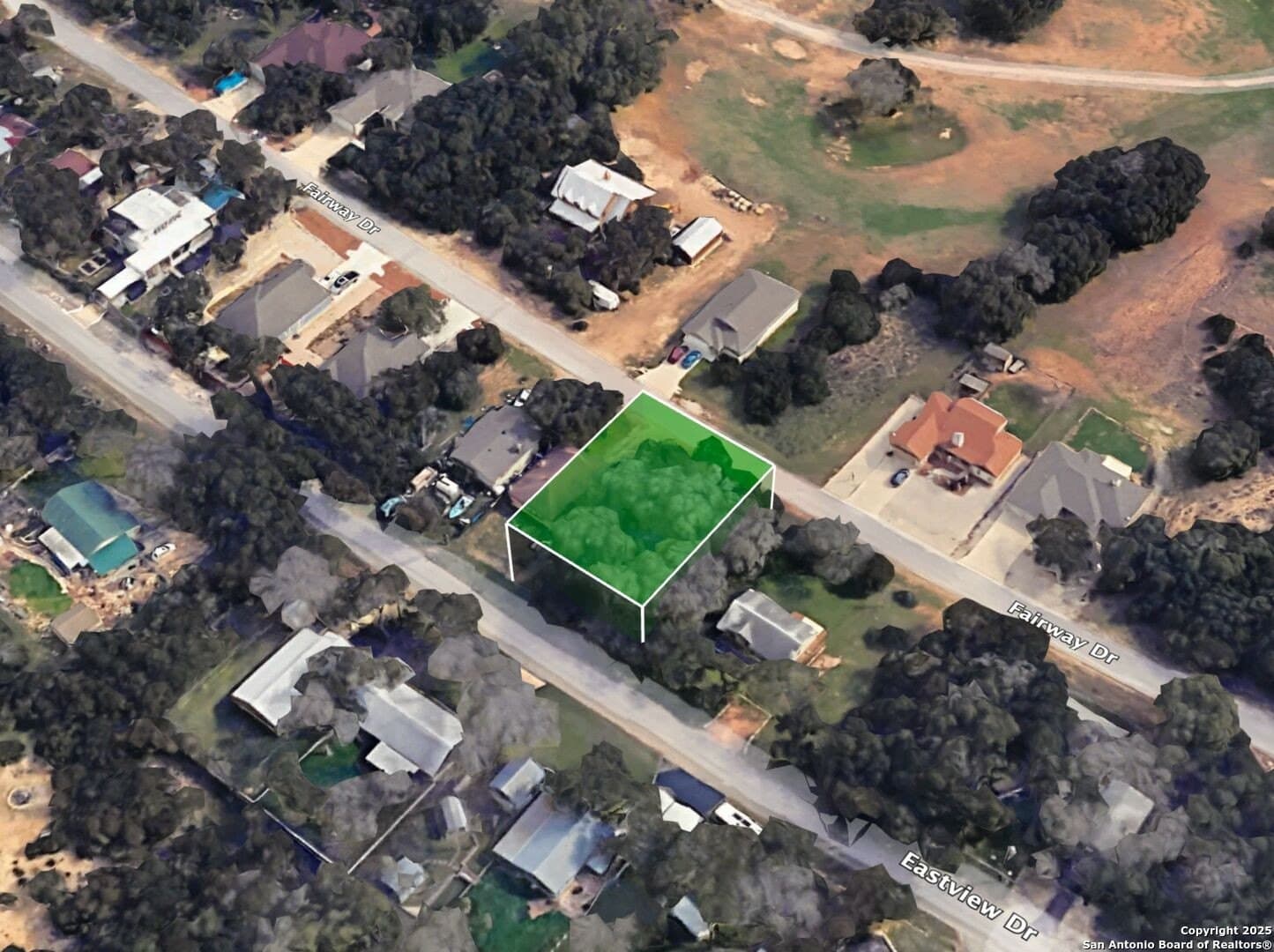 0.25 acres in Comal County - photo 3