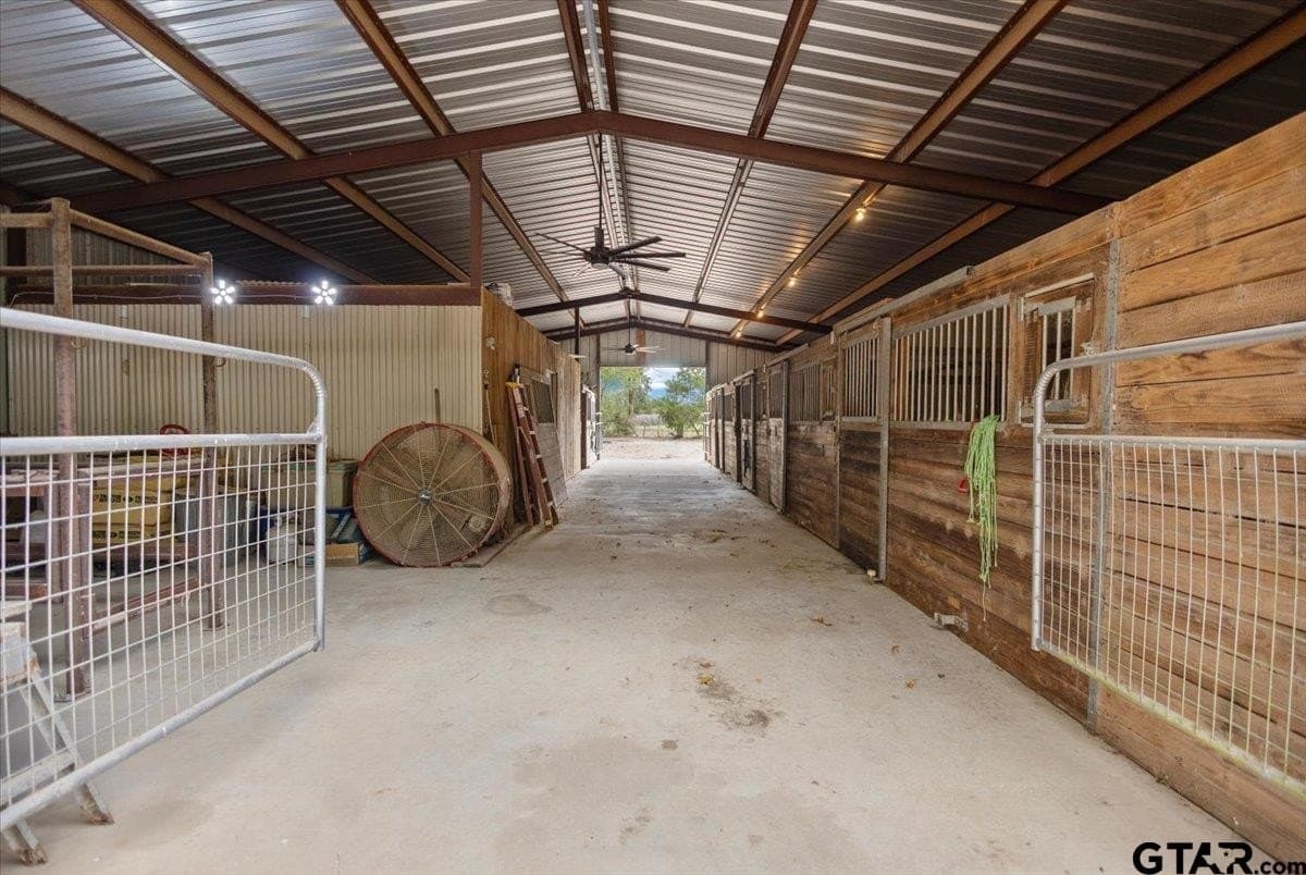 49.04 acres in Panola County - photo 3