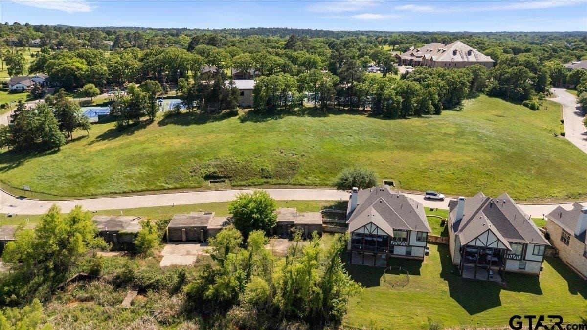 0.19 acres in Smith County - photo 12