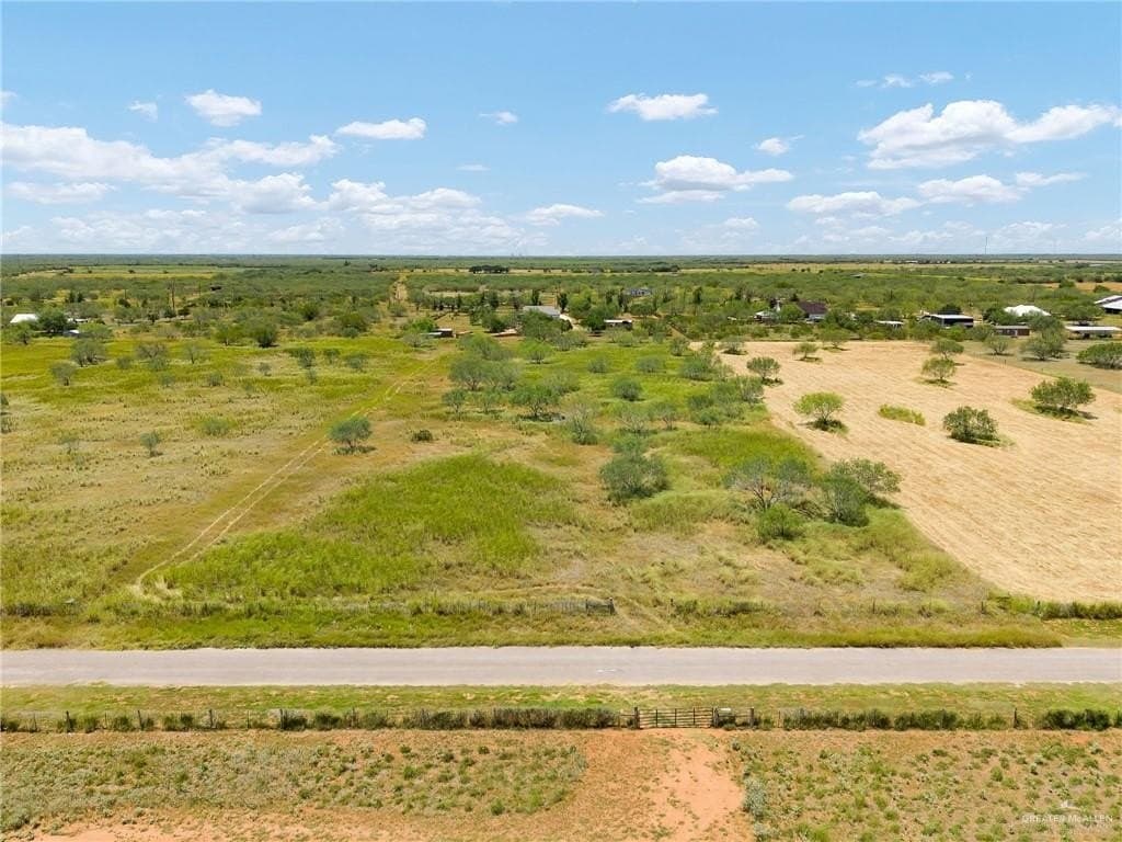 4.58 acres in Hidalgo County - photo 7
